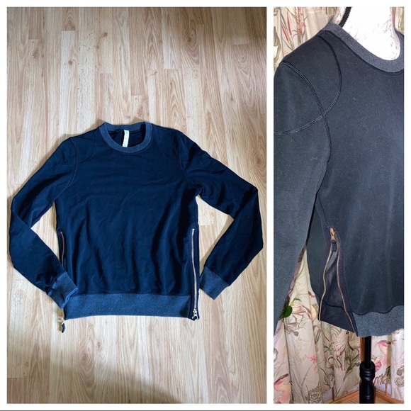 Lululemon Women's Black Sweater with Zipper Detail - Picture 1 of 10